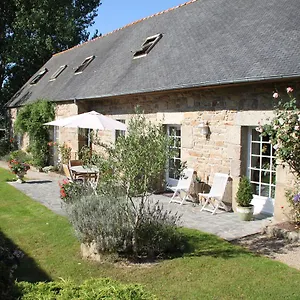 Bed & Breakfast Résidence Coatarmor, Tonquédec