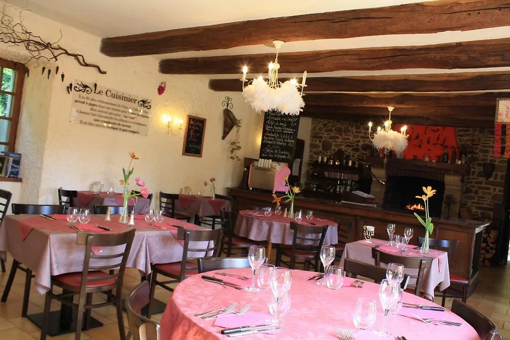Auberge De La Chesnaie Pleudihen-sur-Rance Locanda